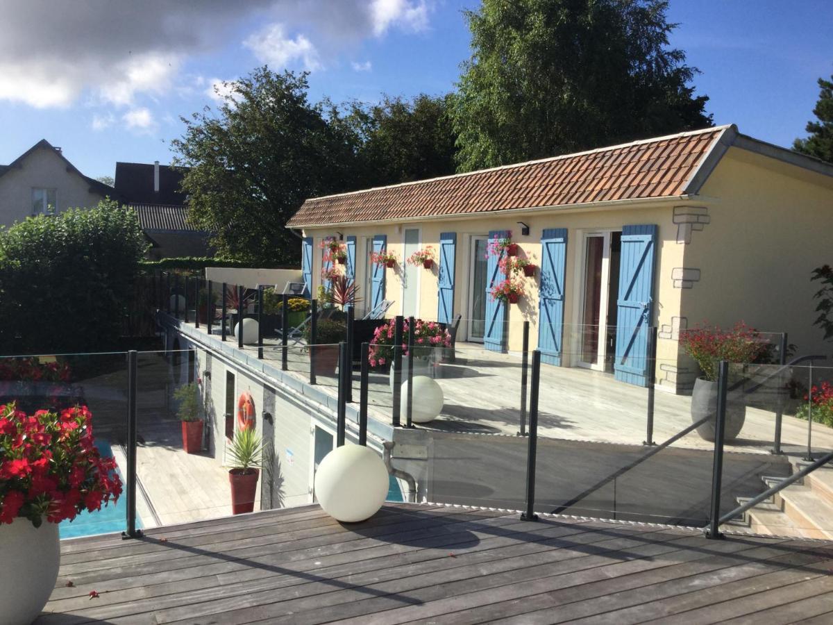 Hotel La Piscine Villers-sur-Mer Buitenkant foto