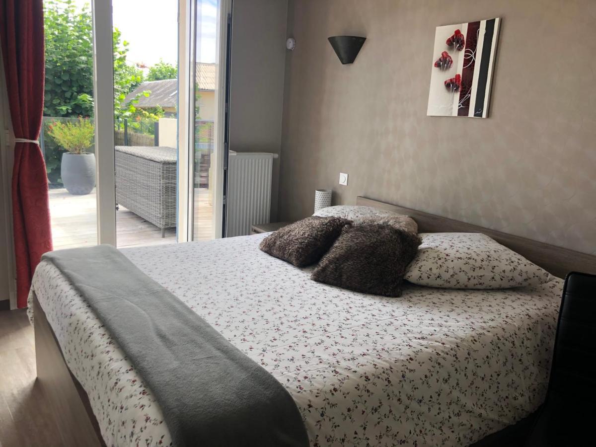 Hotel La Piscine Villers-sur-Mer Buitenkant foto