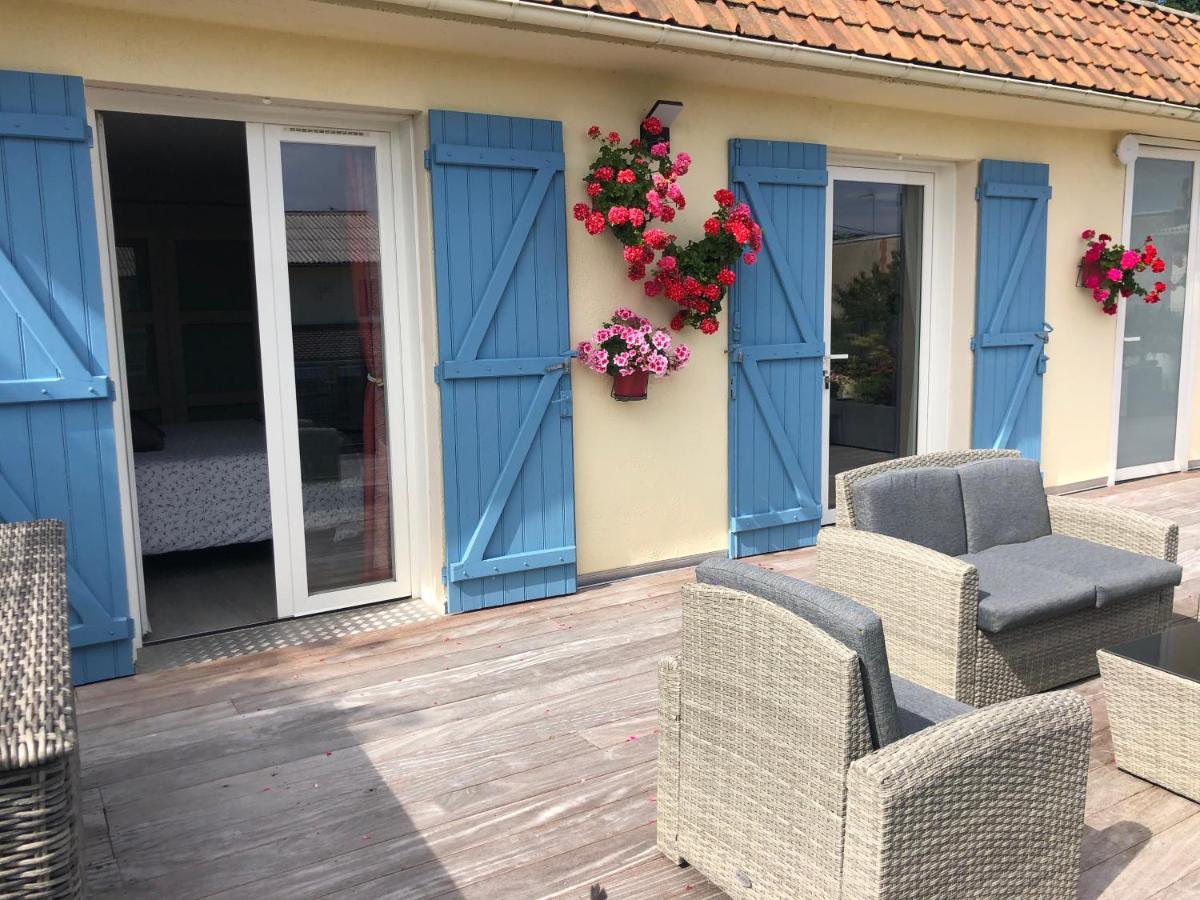 Hotel La Piscine Villers-sur-Mer Buitenkant foto