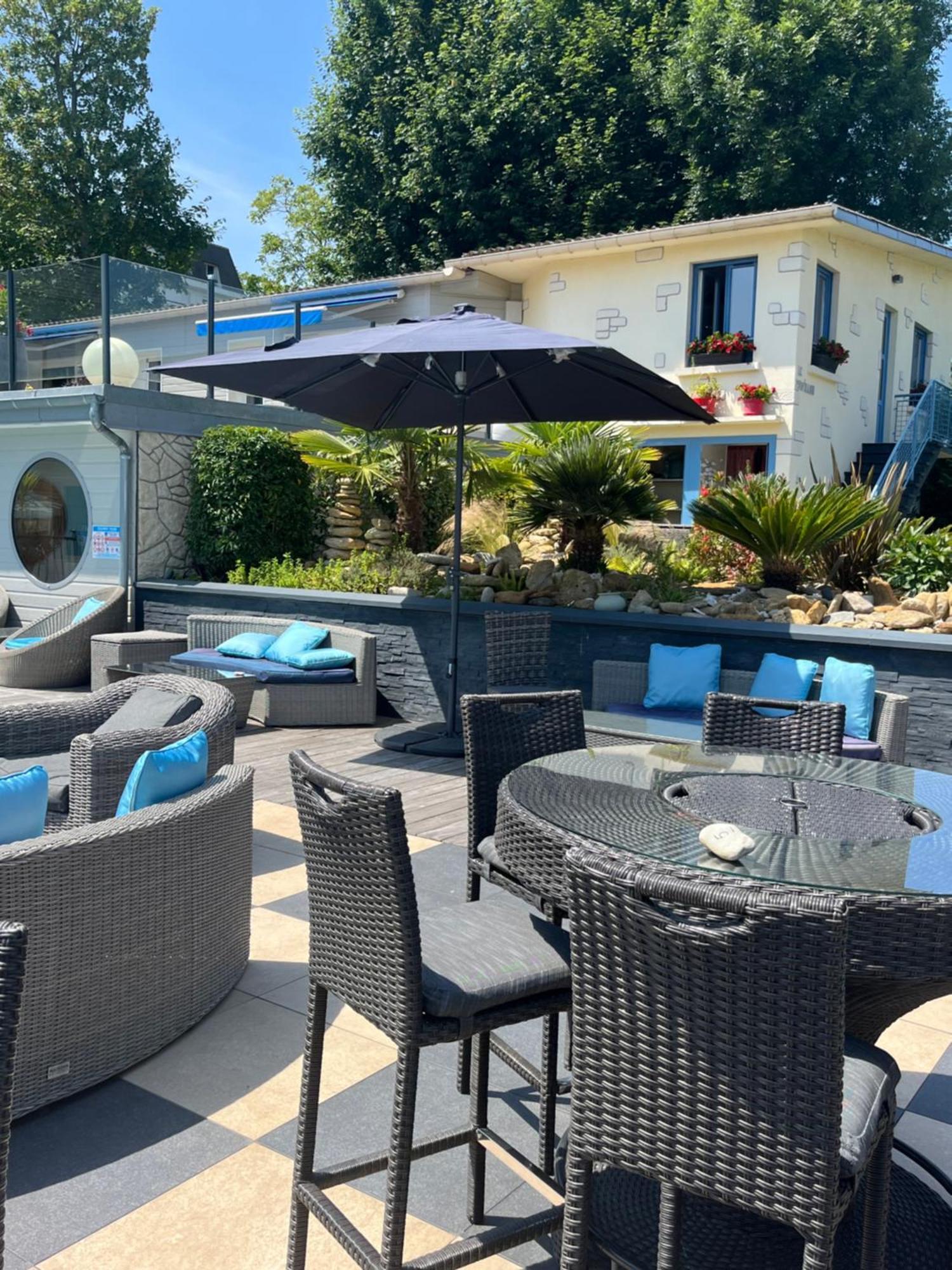 Hotel La Piscine Villers-sur-Mer Buitenkant foto